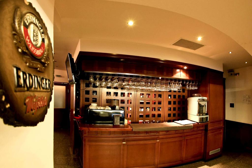 Edi Hotel ソフィア エクステリア 写真